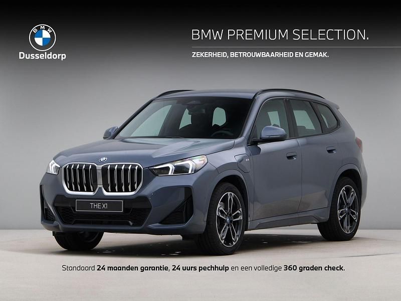 Blauw Gebruikt 2025 BMW X1 M Sport SUV | € 49.850 - Afbeelding 1/4