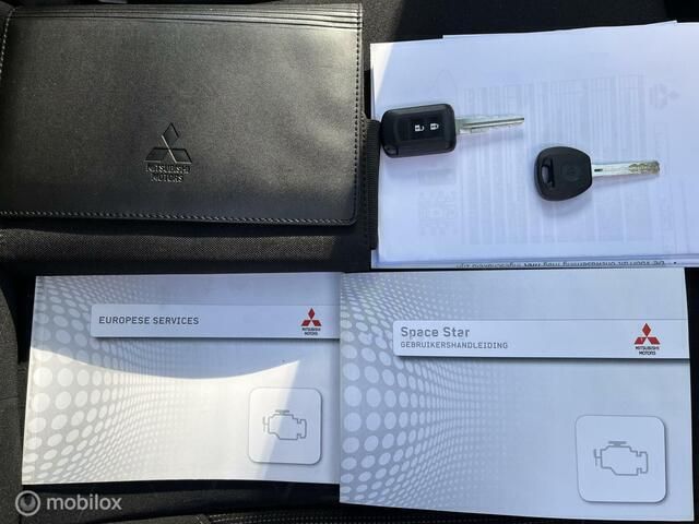 Occasion Mitsubishi Space Star 71 PK (52 kW) 2017 Rood, metallic lak Hatchback