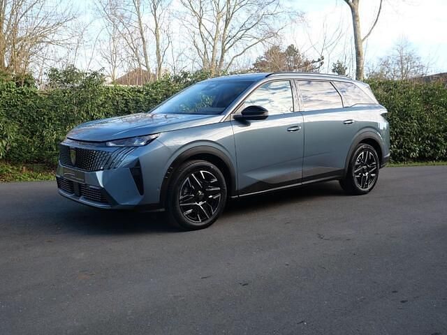 Occasion Peugeot 5008 Allure 136 PK (100 kW) 2025 Blauw SUV