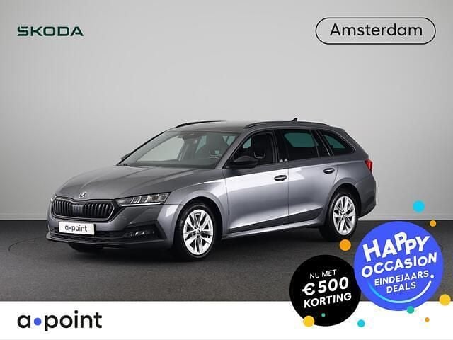 Grijs Gebruikt 2023 Skoda Octavia Business Line Stationwagen | € 23.949 (Eerlijke prijs) - Afbeelding 1/4