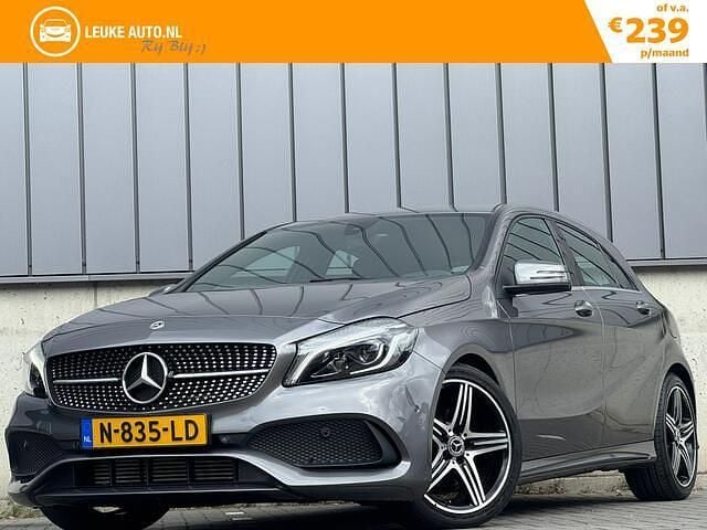 Grijs Gebruikt 2018 Mercedes A200 Motorsport Edition Hatchback | € 18.930 (Eerlijke prijs) - Afbeelding 1/3