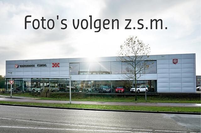 Wit, metallic lak Gebruikt 2021 VW Tiguan R-line SUV | € 35.950 (Eerlijke prijs) - Afbeelding 1/1