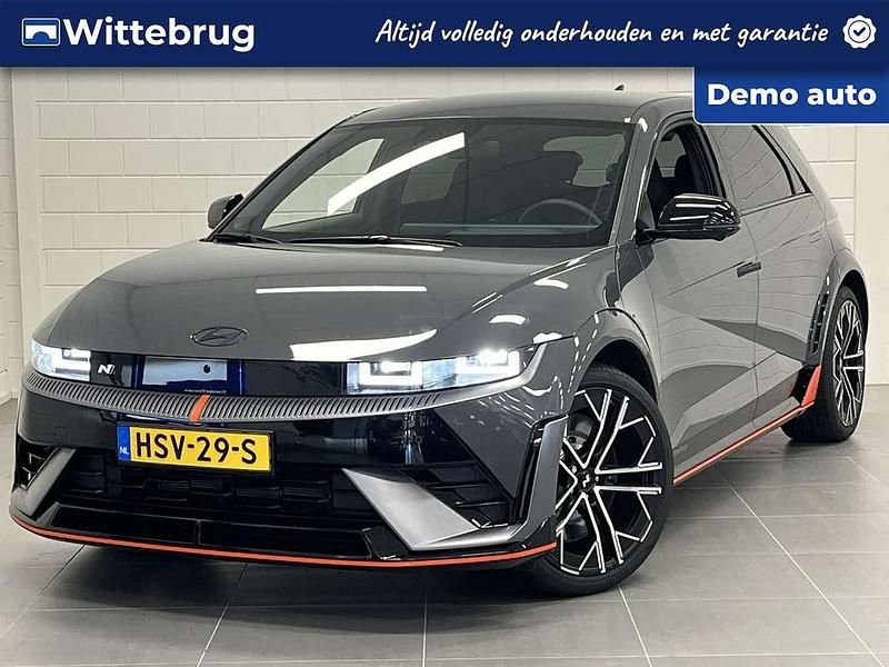 Grijs Gebruikt 2025 Hyundai Ioniq 5 SUV | € 67.425 - Afbeelding 1/3