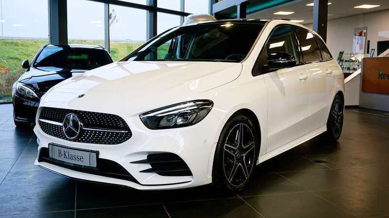 Wit Gebruikt 2019 Mercedes B250 AMG MPV | € 31.950 (Eerlijke prijs) - Afbeelding 1/4