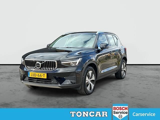 Zwart Gebruikt 2022 Volvo XC40 Core SUV | € 31.685 (Super prijs) - Afbeelding 1/4