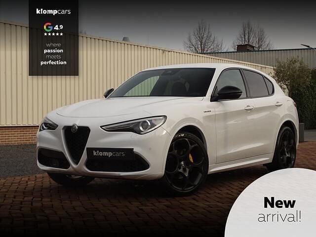 Wit Occasion 2021 Alfa Romeo Stelvio Veloce SUV | € 41.950 (Eerlijke prijs) - Afbeelding 1/4