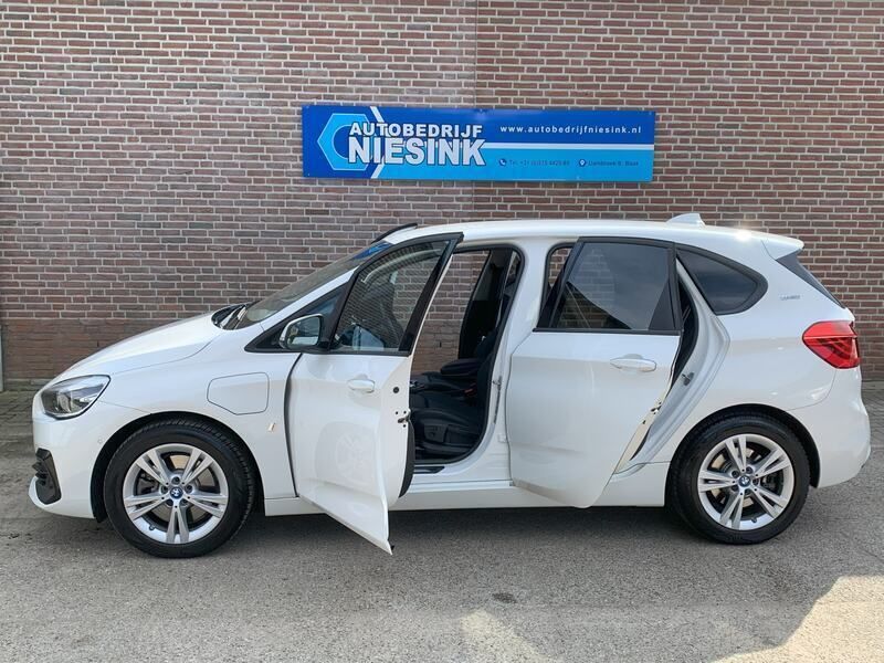 Occasion BMW 225 Active Tourer Executive 136 PK (100 kW) 2018 Wit MPV