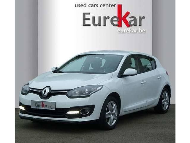 Wit Gebruikt 2015 Renault Mégane III Sedan | € 8.990 (Eerlijke prijs) - Afbeelding 1/4