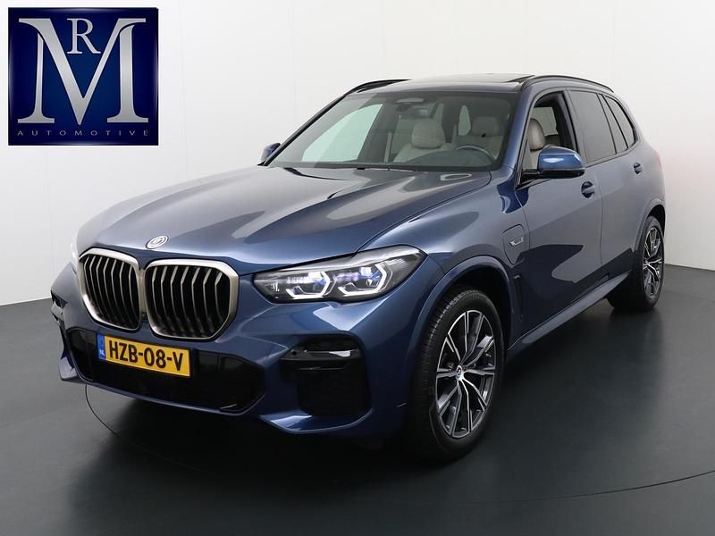 Blauw Gebruikt 2022 BMW X5 Executive SUV | € 67.440 (Goede deal) - Afbeelding 1/4