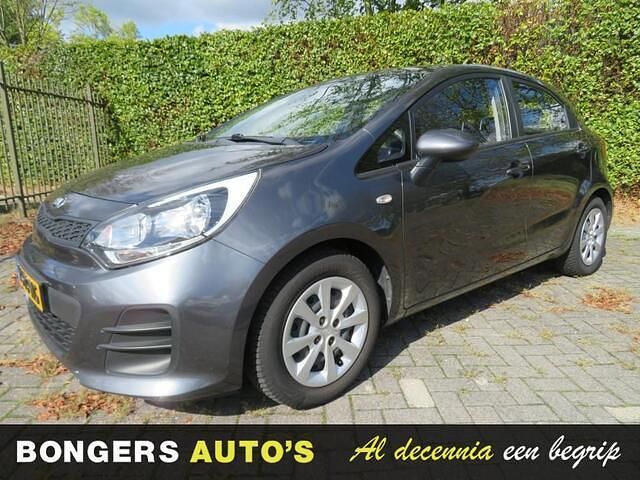 Grijs Gebruikt 2016 Kia Rio Hatchback | € 7.250 (Iets duurder) - Afbeelding 1/4