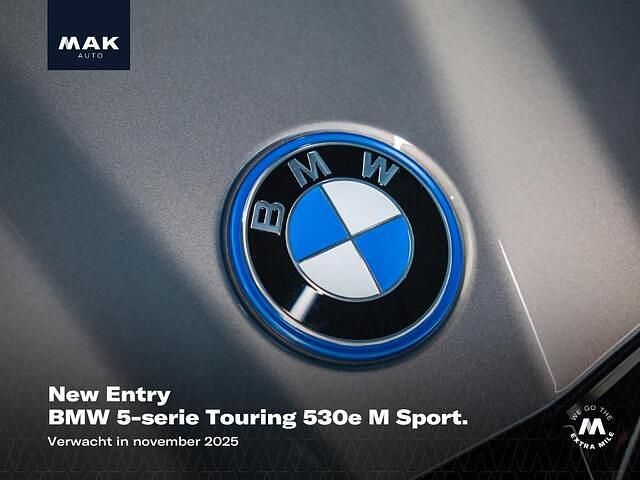 Grijs Gebruikt 2021 BMW 530e M Sport Stationwagen | € 43.700 (Duur) - Afbeelding 1/3