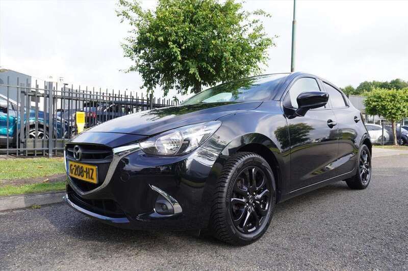 Zwart, metallic lak Gebruikt 2019 Mazda 2 Inclusive Hatchback | € 13.945 (Eerlijke prijs) - Afbeelding 1/4