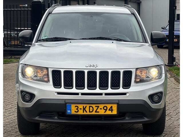 Occasion Jeep Compass Sport 156 PK (114 kW) 2013 Grijs SUV
