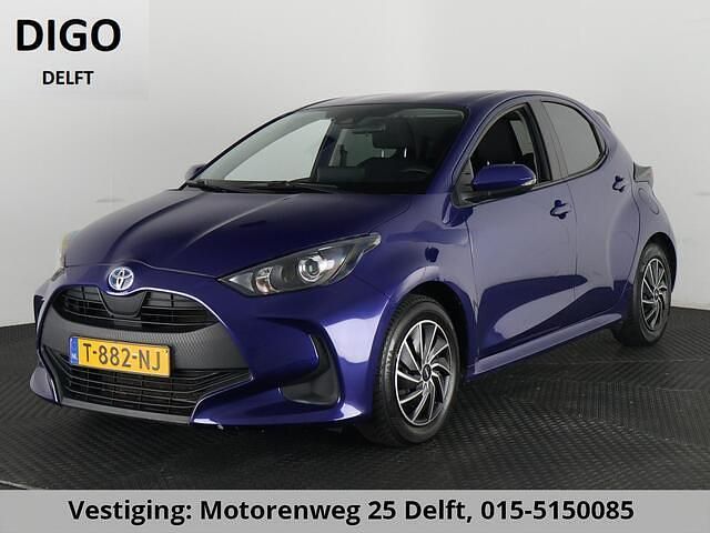 Blauw Occasion 2023 Toyota Yaris Hatchback | € 19.400 (Eerlijke prijs) - Afbeelding 1/3