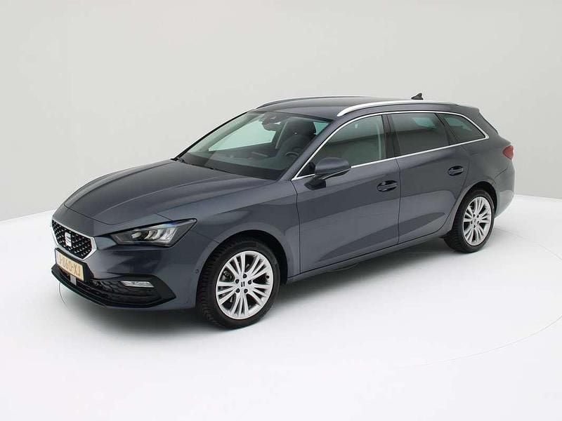 Grijs Gebruikt 2020 Seat Leon Style Stationwagen | € 20.500 (Eerlijke prijs) - Afbeelding 1/4