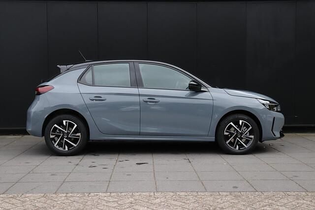 Occasion Opel Corsa 101 PK (74 kW) 2024 Grijs Hatchback