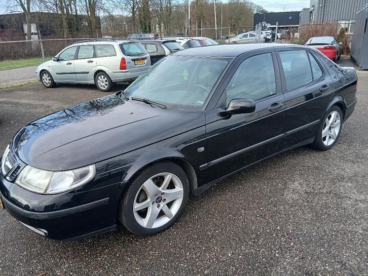 Occasion 2004 Saab 9-5 | € 1.850 (Eerlijke prijs) - Afbeelding 1/4