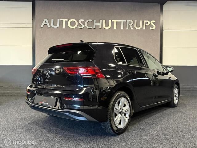 Occasion VW Golf VIII 131 PK (96 kW) 2023 Zwart Hatchback