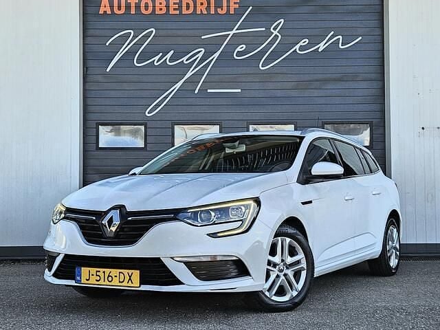 Wit Gebruikt 2020 Renault Mégane GrandTour Zen Stationwagen | € 9.999 (Goede deal) - Afbeelding 1/4