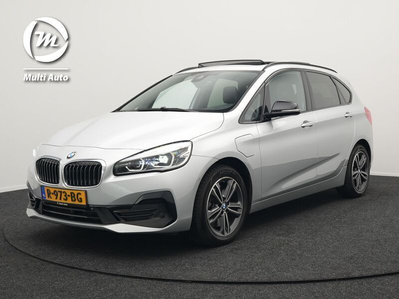 Grijs Gebruikt 2020 BMW 225 Active Tourer Executive MPV | € 24.740 (Duur) - Afbeelding 1/4