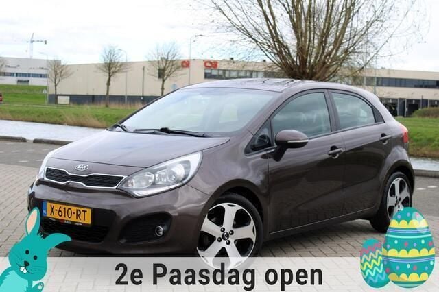 Bruin Occasion 2012 Kia Rio Hatchback | € 6.950 (Goede deal) - Afbeelding 1/4