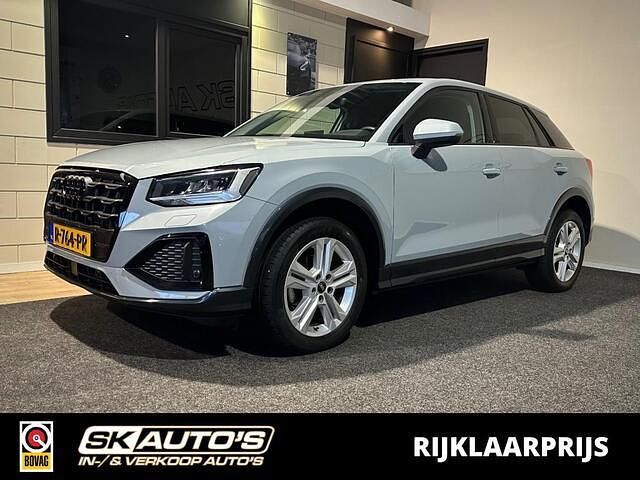 Grijs (metallic) Occasion 2022 Audi Q2 Advanced SUV | € 23.995 (Iets duurder) - Afbeelding 1/4