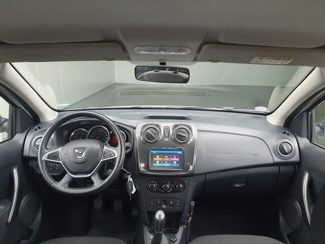Occasion Dacia Sandero Stepway 90 PK (66 kW) 2019 Wit Hatchback