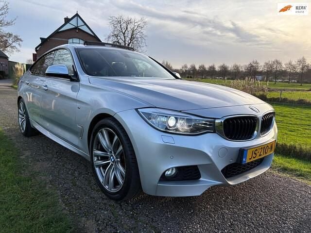 Occasion BMW 320 Executive 184 PK (135 kW) 2016 Grijs (metallic) Hatchback