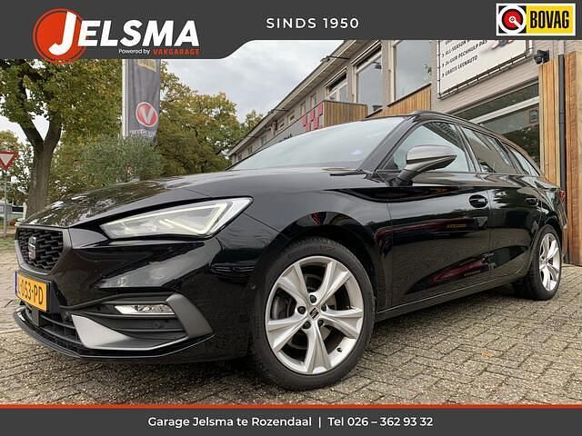 Zwart Gebruikt 2021 Seat Leon FR Stationwagen | € 20.000 - Afbeelding 1/4