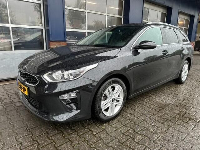 Zwart Gebruikt 2021 Kia Ceed Stationwagen | € 17.950 (Eerlijke prijs) - Afbeelding 1/4