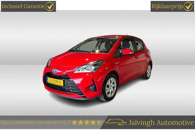 Rood Gebruikt 2019 Toyota Yaris Hybrid Active Hatchback | € 15.640 (Eerlijke prijs) - Afbeelding 1/4