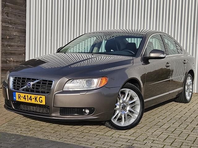 Grijs Gebruikt 2007 Volvo S80 Summum Sedan | € 12.950 (Iets duurder) - Afbeelding 1/4