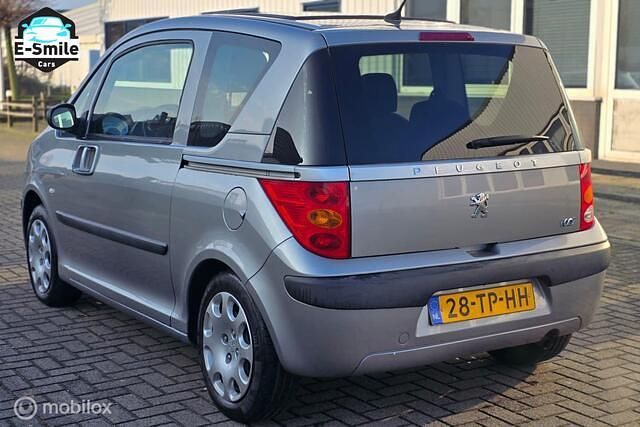 Occasion Peugeot 1007 109 PK (80 kW) 2006 Zwart MPV