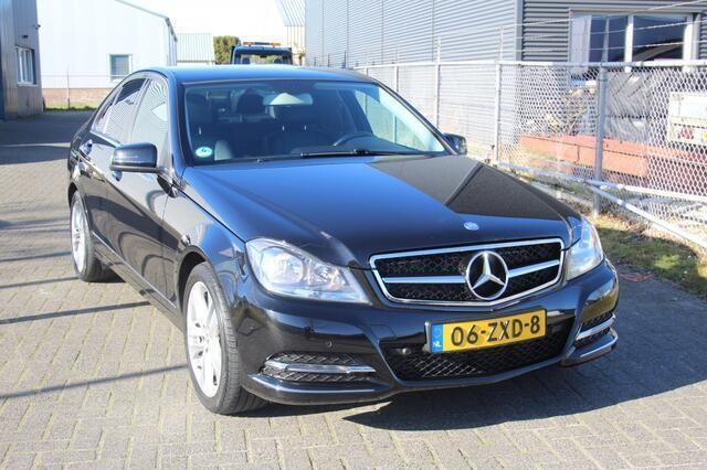 Zwart Gebruikt 2013 Mercedes C180 Stationwagen | € 10.450 (Eerlijke prijs) - Afbeelding 1/4