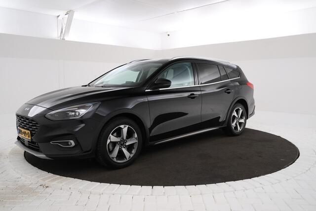 Zwart Gebruikt 2022 Ford Focus Business Edition Stationwagen | € 24.995 (Duur) - Afbeelding 1/4