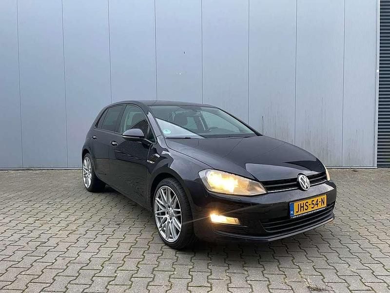 Zwart Gebruikt 2014 VW Golf VII Stationwagen | € 10.450 (Eerlijke prijs) - Afbeelding 1/4