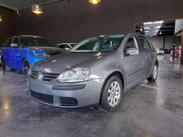 Grijs Gebruikt 2004 VW Golf IV Sedan | € 5.499 - Afbeelding 1/4