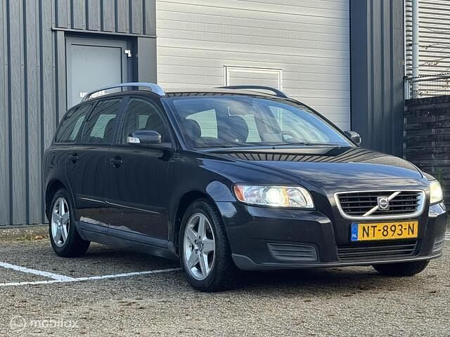 Occasion Volvo V50 Summum 136 PK (100 kW) 2009 Zwart Stationwagen