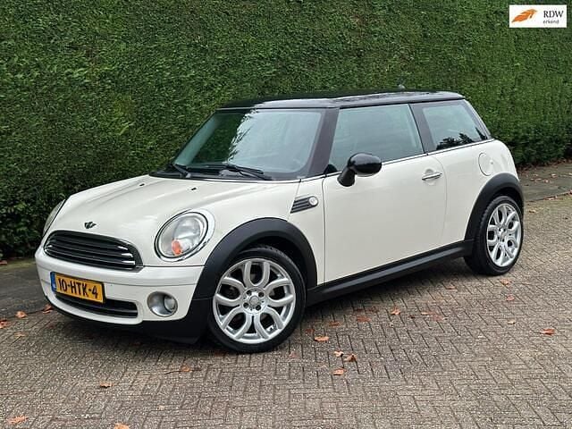 Wit Gebruikt 2008 Mini Cooper Hatchback | € 2.650 (Goede deal) - Afbeelding 1/4