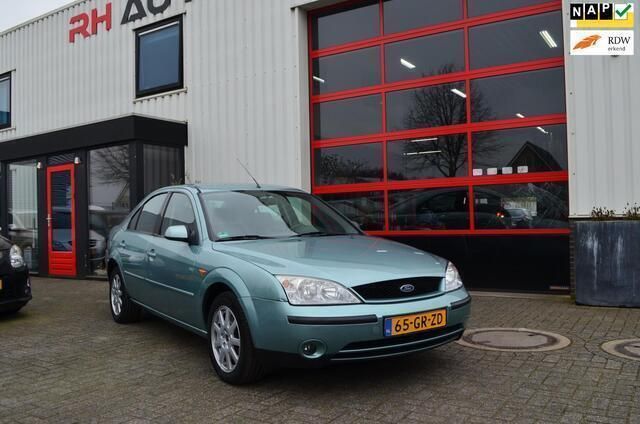 Groen Gebruikt 2001 Ford Mondeo Trend Hatchback | € 2.750 (Duur) - Afbeelding 1/4