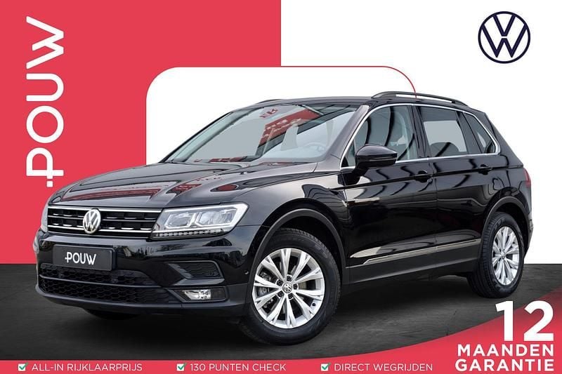 Zwart Gebruikt 2020 VW Tiguan Comfortline SUV | € 28.950 (Super prijs) - Afbeelding 1/4