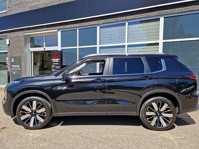 Nieuw Mitsubishi Outlander Edition 306 PK (225 kW) 2025 Zwart SUV