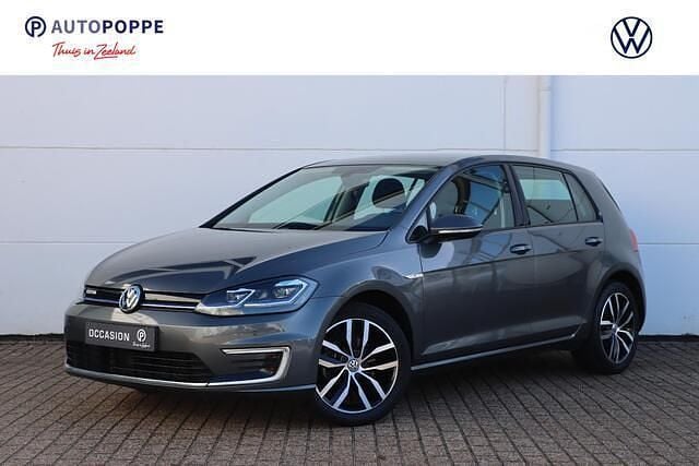Grijs Occasion 2019 VW e-Golf Hatchback | € 11.750 (Goede deal) - Afbeelding 1/4