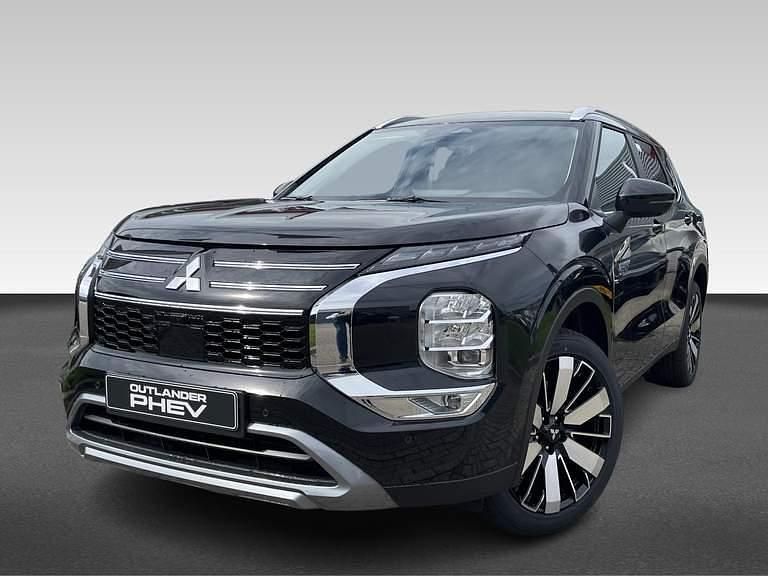 Zwart (metallic) Nieuw 2025 Mitsubishi Outlander P-HEV Edition SUV | € 51.930 (Eerlijke prijs) - Afbeelding 1/4