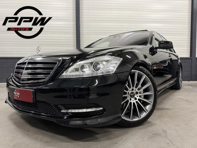 Zwart Gebruikt 2009 Mercedes S600 AMG Sedan | € 38.850 - Afbeelding 1/4