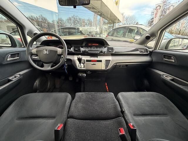Occasion Honda FR-V Comfort 150 PK (110 kW) 2007 Grijs (metallic) MPV