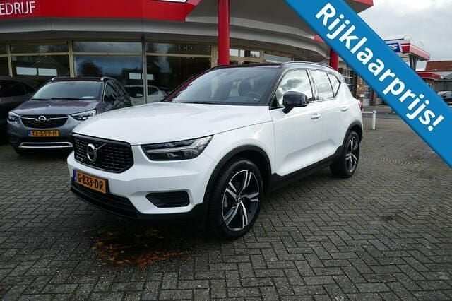 Wit Gebruikt 2019 Volvo XC40 R-Design SUV | € 29.950 (Goede deal) - Afbeelding 1/4
