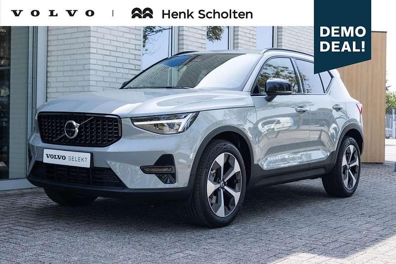 Grijs Gebruikt 2025 Volvo XC40 Plus SUV | € 48.950 (Iets duurder) - Afbeelding 1/3