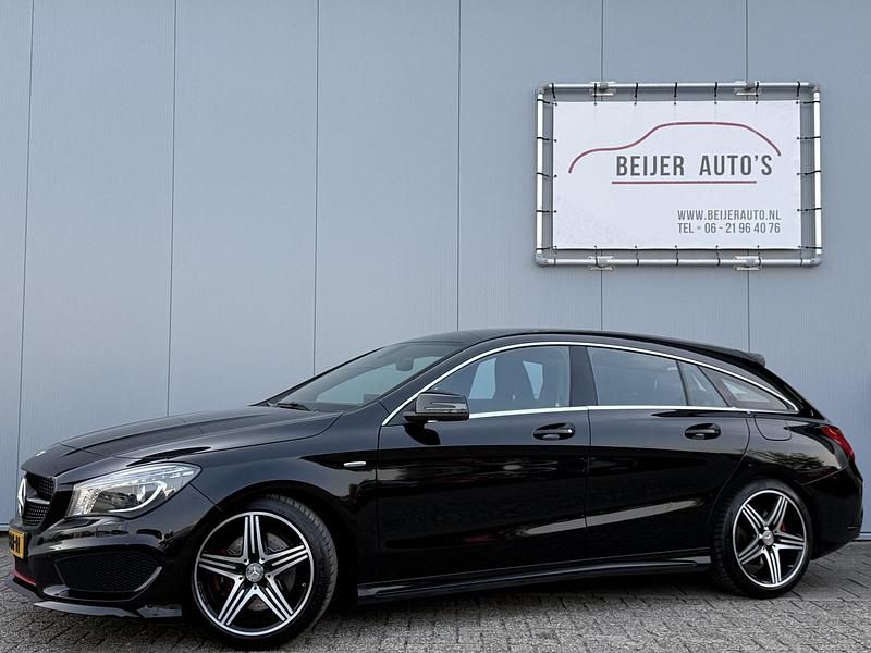Zwart Gebruikt 2016 Mercedes CLA250 Ambition Sedan | € 20.695 (Eerlijke prijs) - Afbeelding 1/4