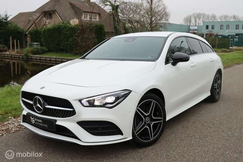 Wit Gebruikt 2021 Mercedes CLA250e Shooting Brake AMG Stationwagen | € 29.995 (Super prijs) - Afbeelding 1/4